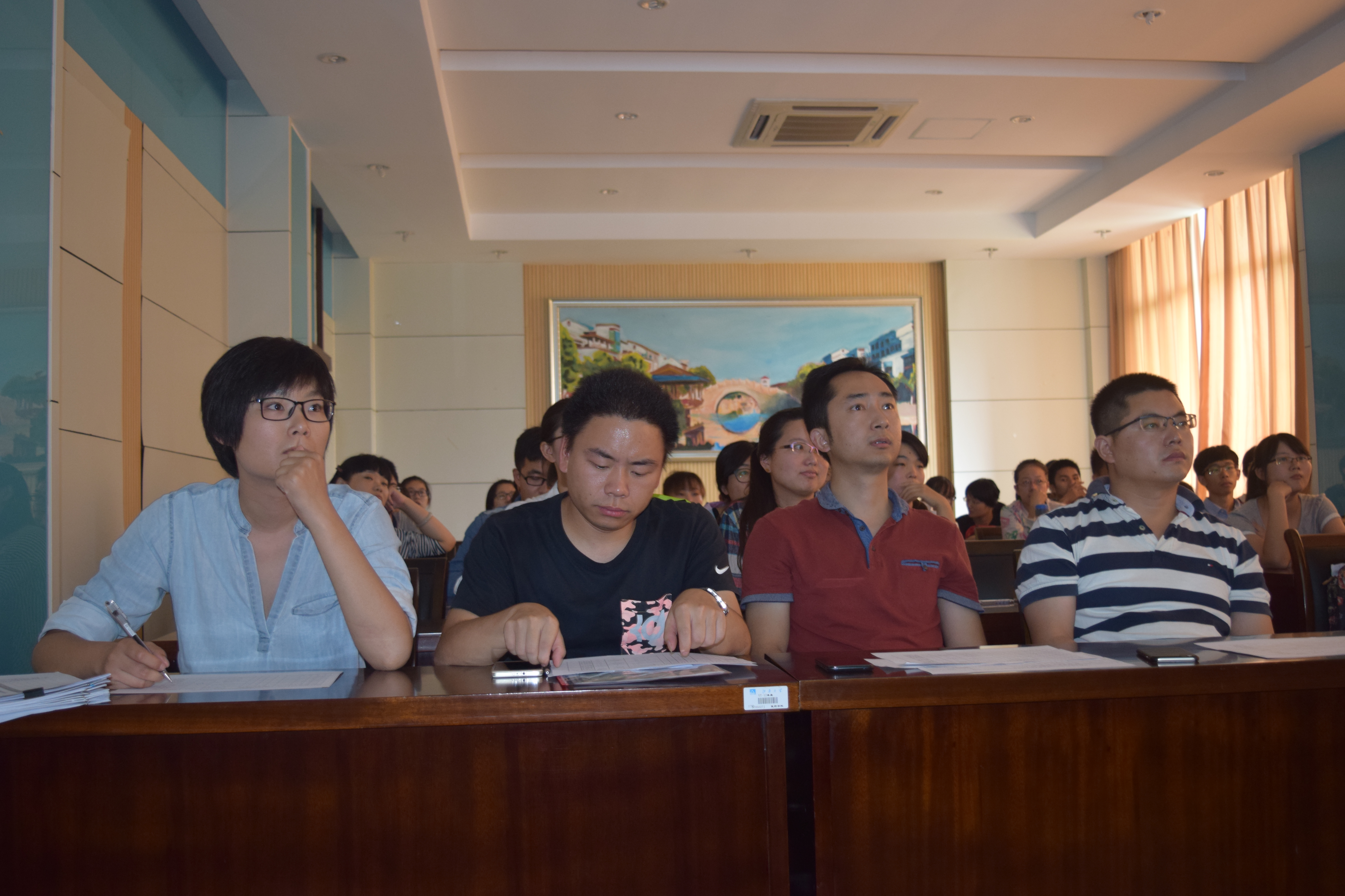 药学院举行2015年度本硕博国奖风采答辩会