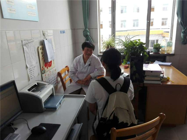 授用药常识，践飞扬青春——药学院“四月天”抗生素类药品使用情况调研团社会实践
